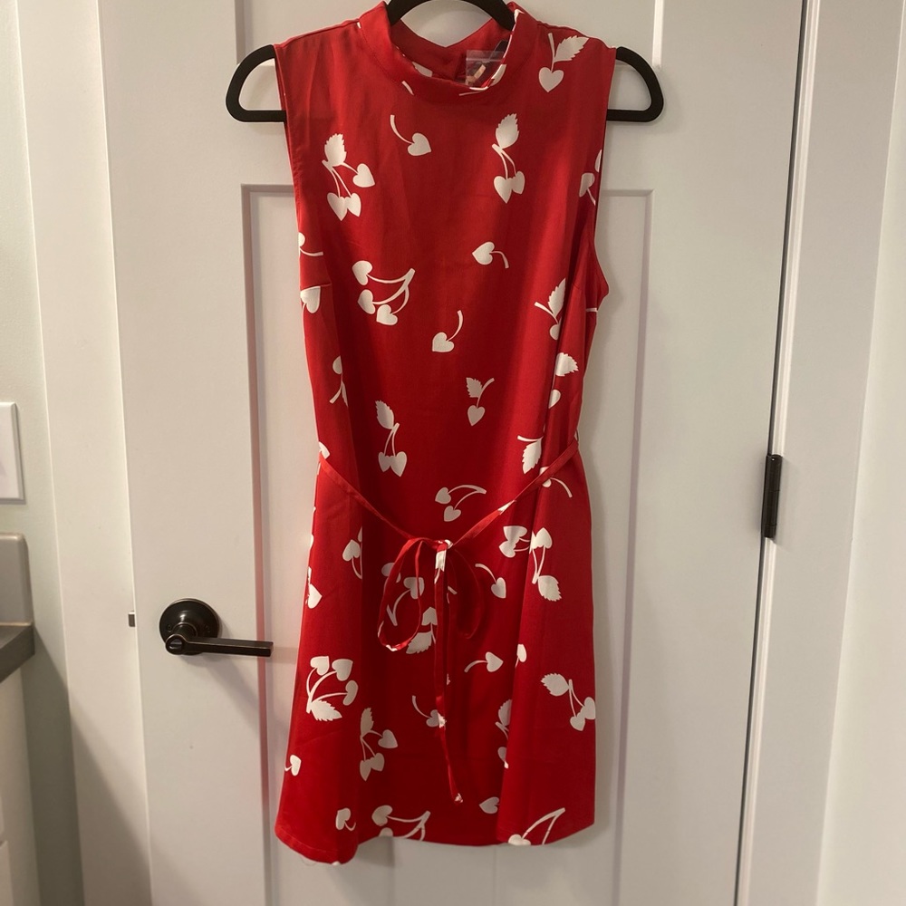 NWT ModCloth belted Red Cherry Heart dress with keyhole button on back - Large